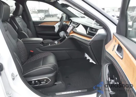 2022 Jeep Grand Cherokee Summit Reserve 4X4 z USA, uszkodzony, nr VIN 1C4RJHET8N8590477